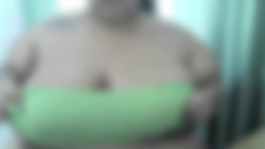 HOT BBW MASTURBATING HARD AT THE NEIGHBOR'S HOUSE